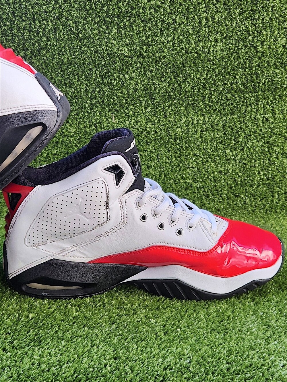 Nike Air Jordan B'Loyal White Gym Red Leather Shoes Sneakers Size 7 Youth 7 Mens - Picture 8 of 16